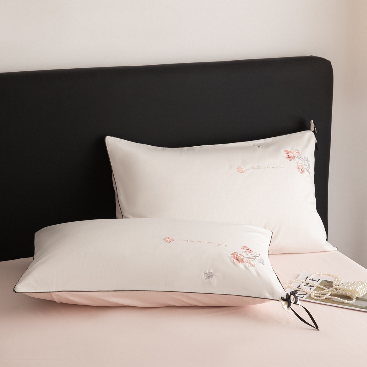 91家纺网 家纺一手货源 找家纺 （总）懒猫家纺 2026新款A类高精密40支【樱花奶芙】全棉刺绣四件套  【带礼盒】