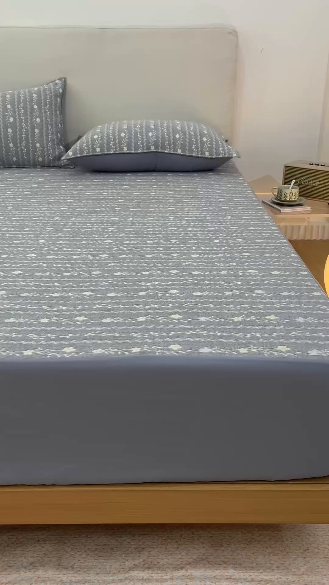 91家纺网 家纺一手货源 找家纺 悦然毛巾被 2026新款水洗三层纱布全棉床笠套件床单夹棉床罩A类单床笠床笠单件 空境灰