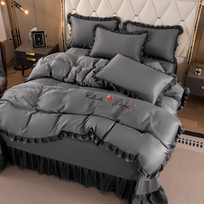 91家纺网 家纺一手货源 找家纺 畅畅家纺 2026新款水洗天丝纯色刺绣四件套床品套件 初夏灰