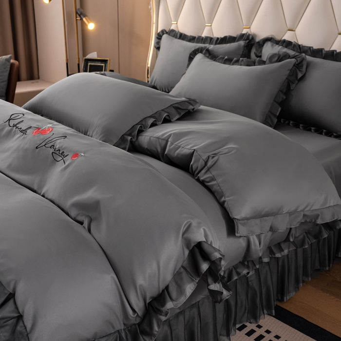 91家纺网 家纺一手货源 找家纺 畅畅家纺 2026新款水洗天丝纯色刺绣四件套床品套件 初夏灰