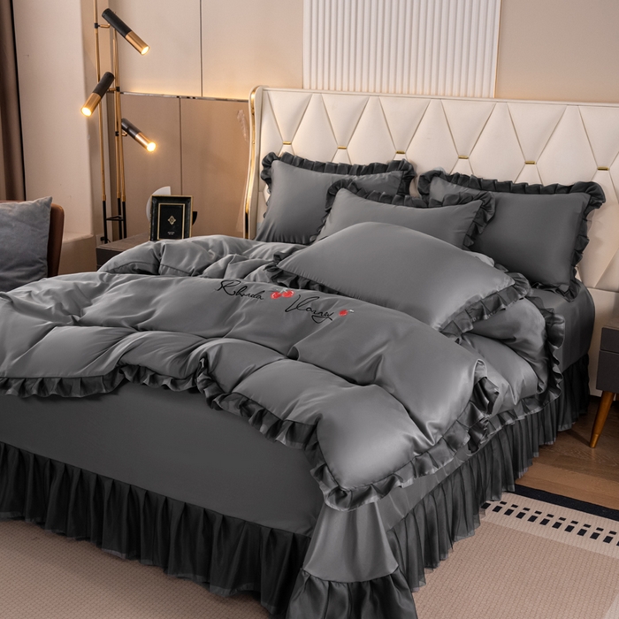 91家纺网 家纺一手货源 找家纺 畅畅家纺 2026新款水洗天丝纯色刺绣四件套床品套件 初夏灰