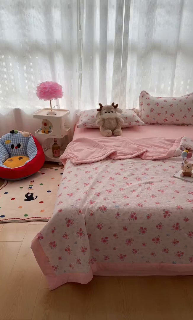 91家纺网 家纺一手货源 找家纺 蓝冰家纺 2026新款a类泡芙双层纱大豆夏被夏凉被空调被夏被四件套 泡芙-花枝招展