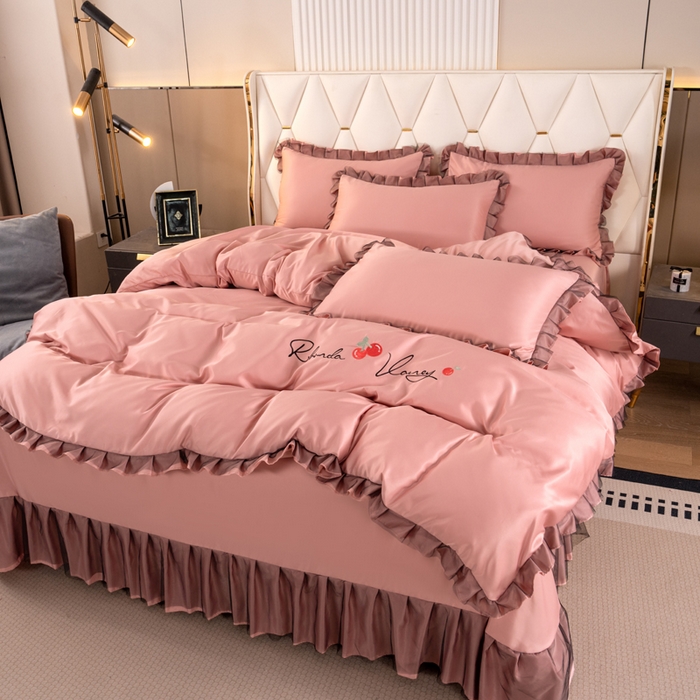 91家纺网 家纺一手货源 找家纺 畅畅家纺 2026新款水洗天丝纯色刺绣四件套床品套件 初夏浅豆沙