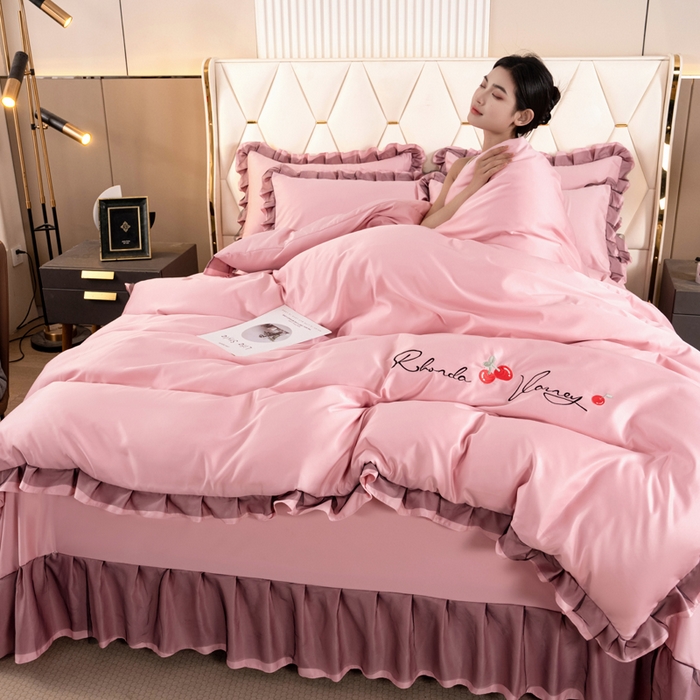 91家纺网 家纺一手货源 找家纺 畅畅家纺 2026新款水洗天丝纯色刺绣四件套床品套件 初夏浅粉