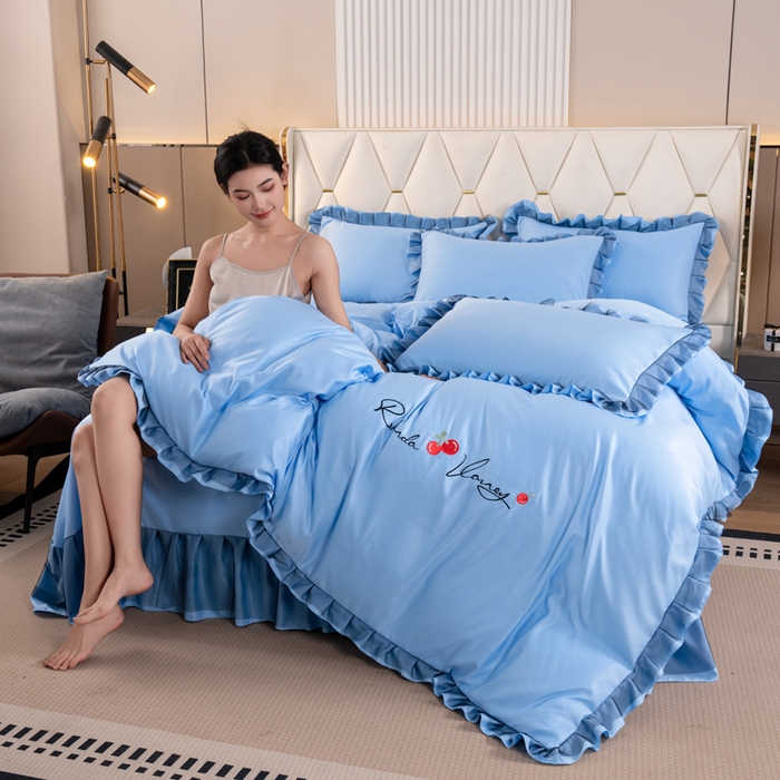 91家纺网 家纺一手货源 找家纺 畅畅家纺 2026新款水洗天丝纯色刺绣四件套床品套件 初夏天蓝