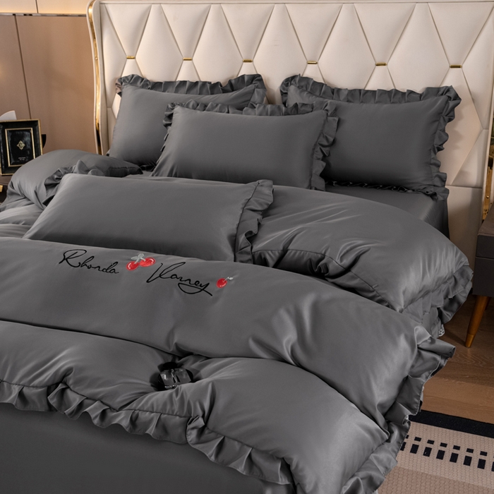 91家纺网 家纺一手货源 找家纺 畅畅家纺 2026新款水洗天丝纯色刺绣四件套床品套件 盛夏灰