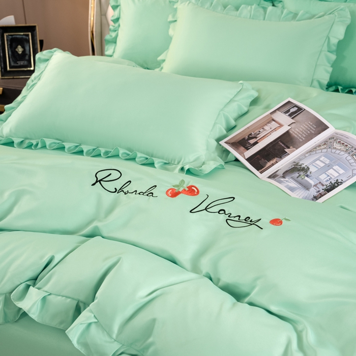 91家纺网 家纺一手货源 找家纺 畅畅家纺 2026新款水洗天丝纯色刺绣四件套床品套件 盛夏浅绿