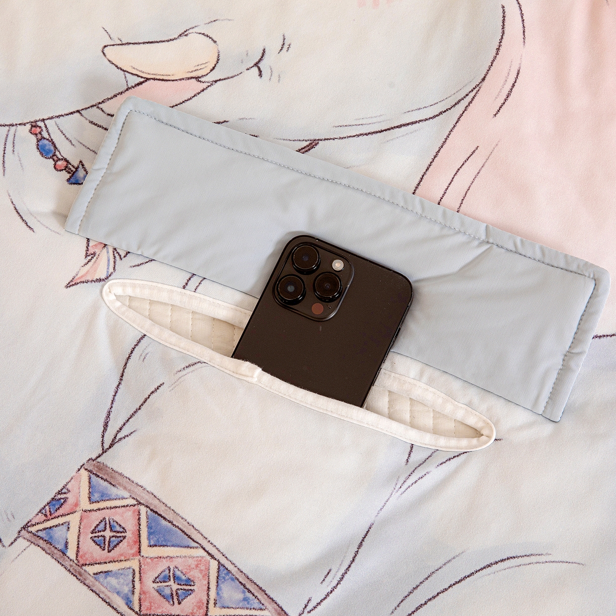 91家纺网 家纺一手货源 找家纺 十九色 2026新款数码大版锦氨凉感防踢被拥抱被夏凉被夏被空调被 丛林小伙伴