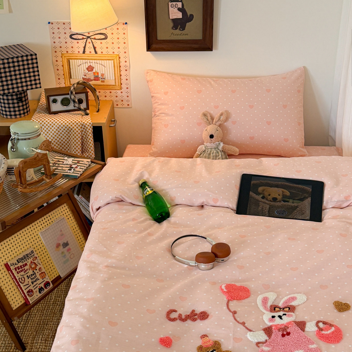 91家纺网 家纺一手货源 找家纺 倾慕家纺 2026新款学生纯棉毛巾绣四件套 兔兔熊