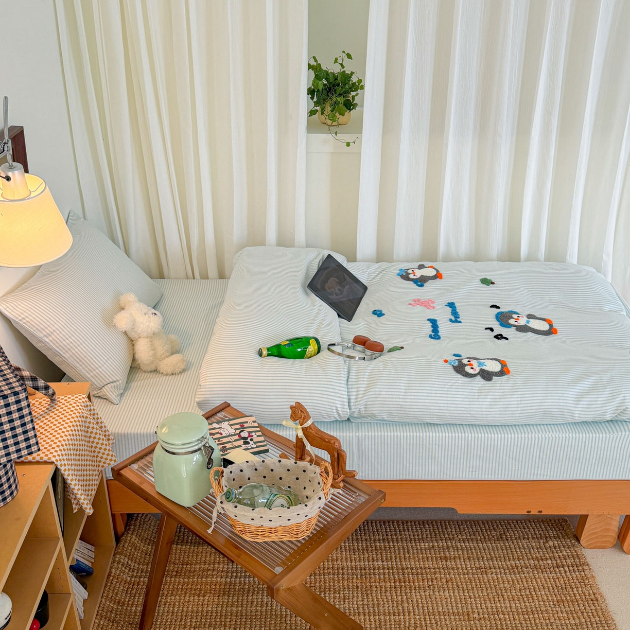 91家纺网 家纺一手货源 找家纺 倾慕家纺 2026新款学生纯棉毛巾绣四件套 欢乐企鹅