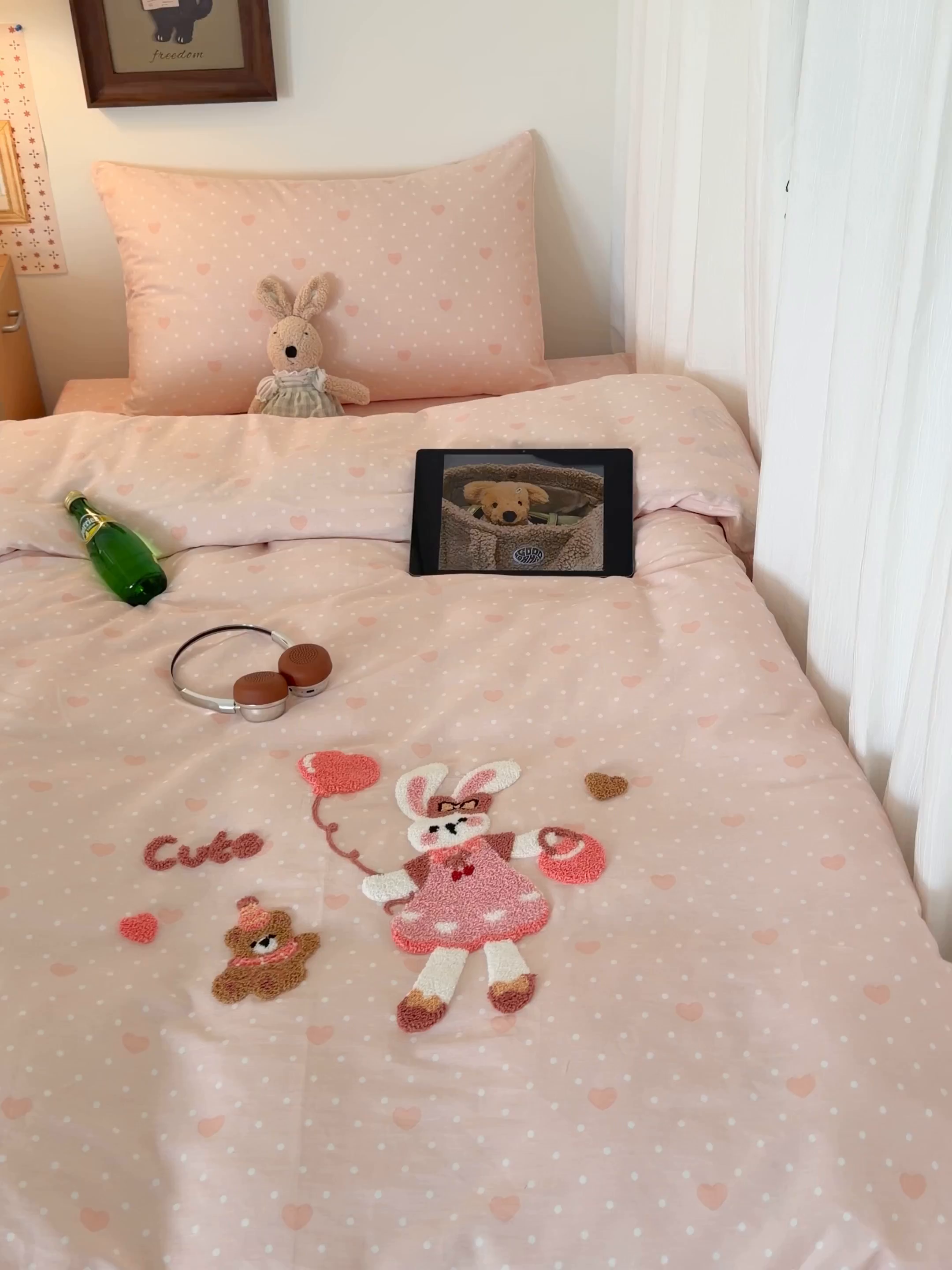 91家纺网 家纺一手货源 找家纺 倾慕家纺 2026新款学生纯棉毛巾绣四件套 兔兔熊