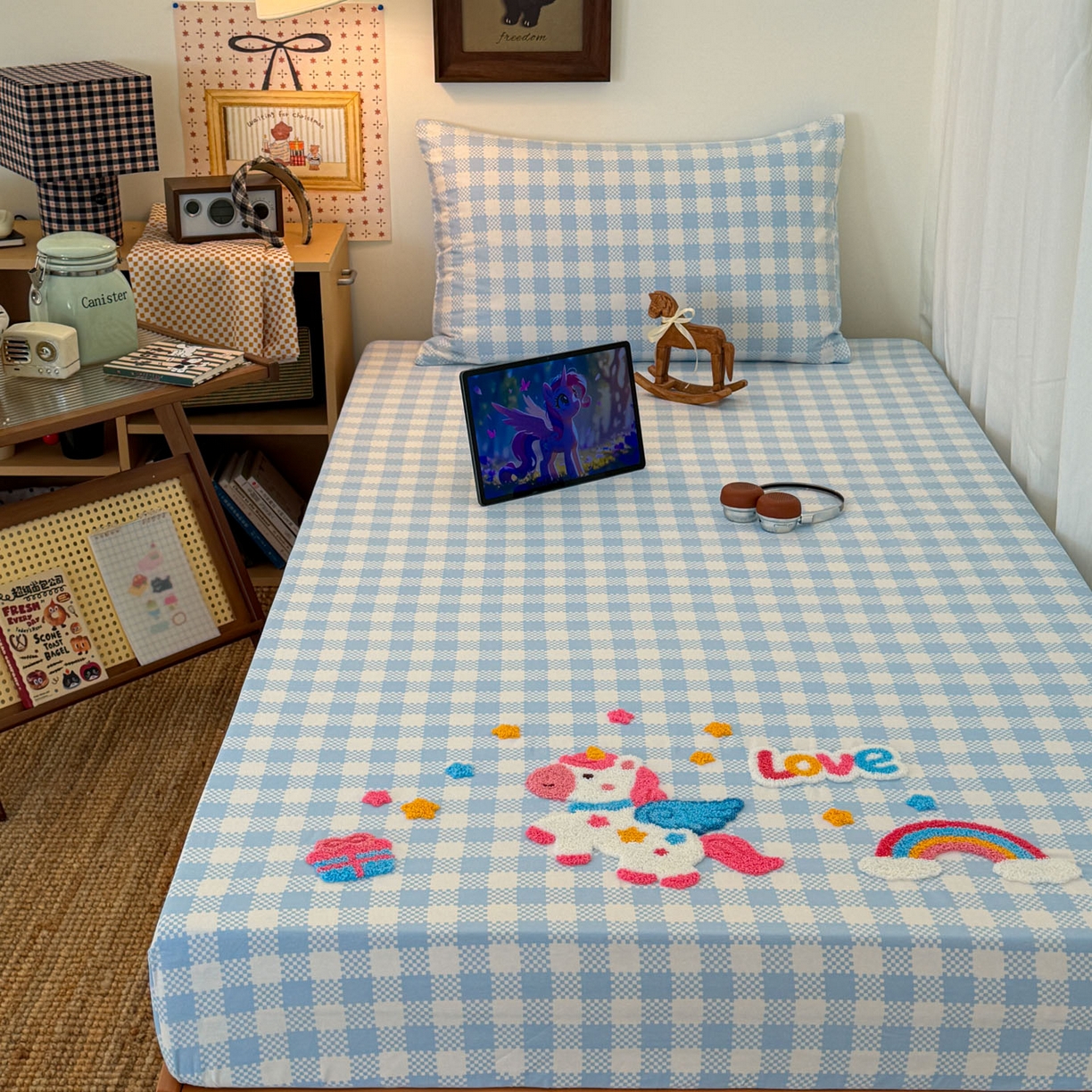 91家纺网 家纺一手货源 找家纺 （总）倾慕家纺 2026新款学生纯棉毛巾绣单床笠