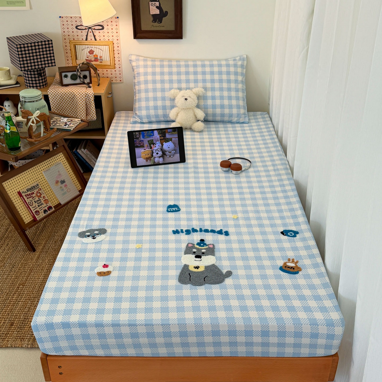 倾慕家纺 2026新款学生纯棉毛巾绣单床笠 床笠格子小狗