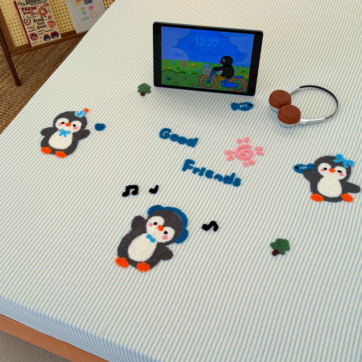 91家纺网 家纺一手货源 找家纺 倾慕家纺 2026新款学生纯棉毛巾绣单床笠 床笠欢乐企鹅