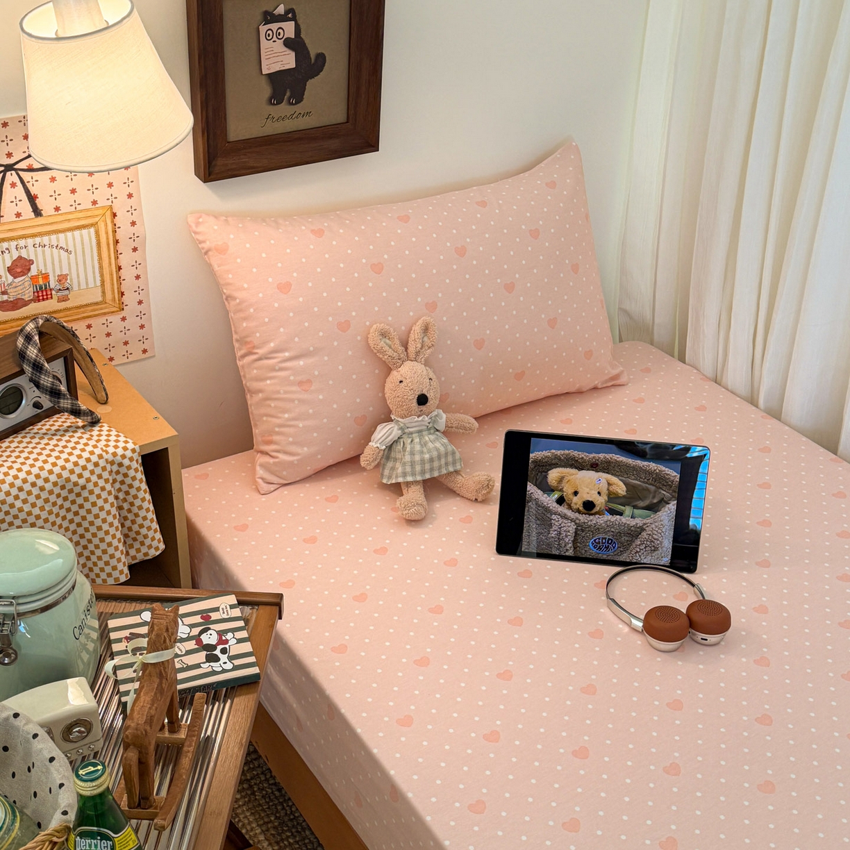 91家纺网 家纺一手货源 找家纺 倾慕家纺 2026新款学生纯棉毛巾绣单床笠 床笠兔兔熊