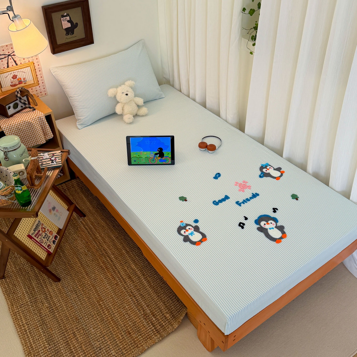 91家纺网 家纺一手货源 找家纺 倾慕家纺 2026新款学生纯棉毛巾绣单床笠 床笠欢乐企鹅