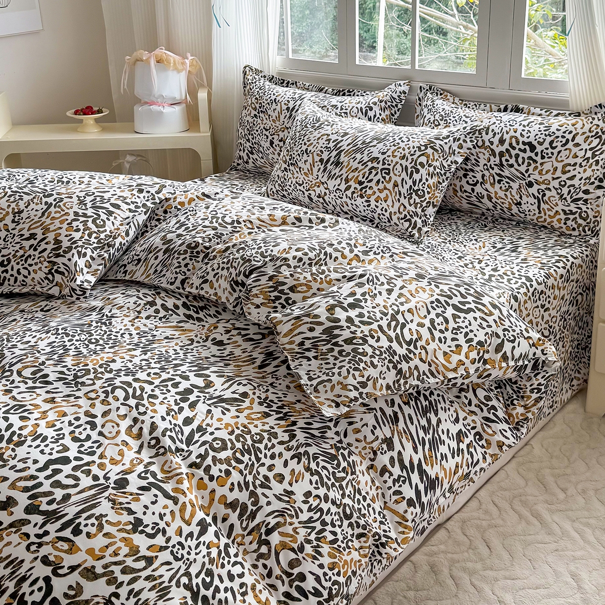 91家纺网 家纺一手货源 找家纺 梵巢家纺 2026新款芦荟棉四件套和单品印花四件套 床笠款四件套 虎虎生威