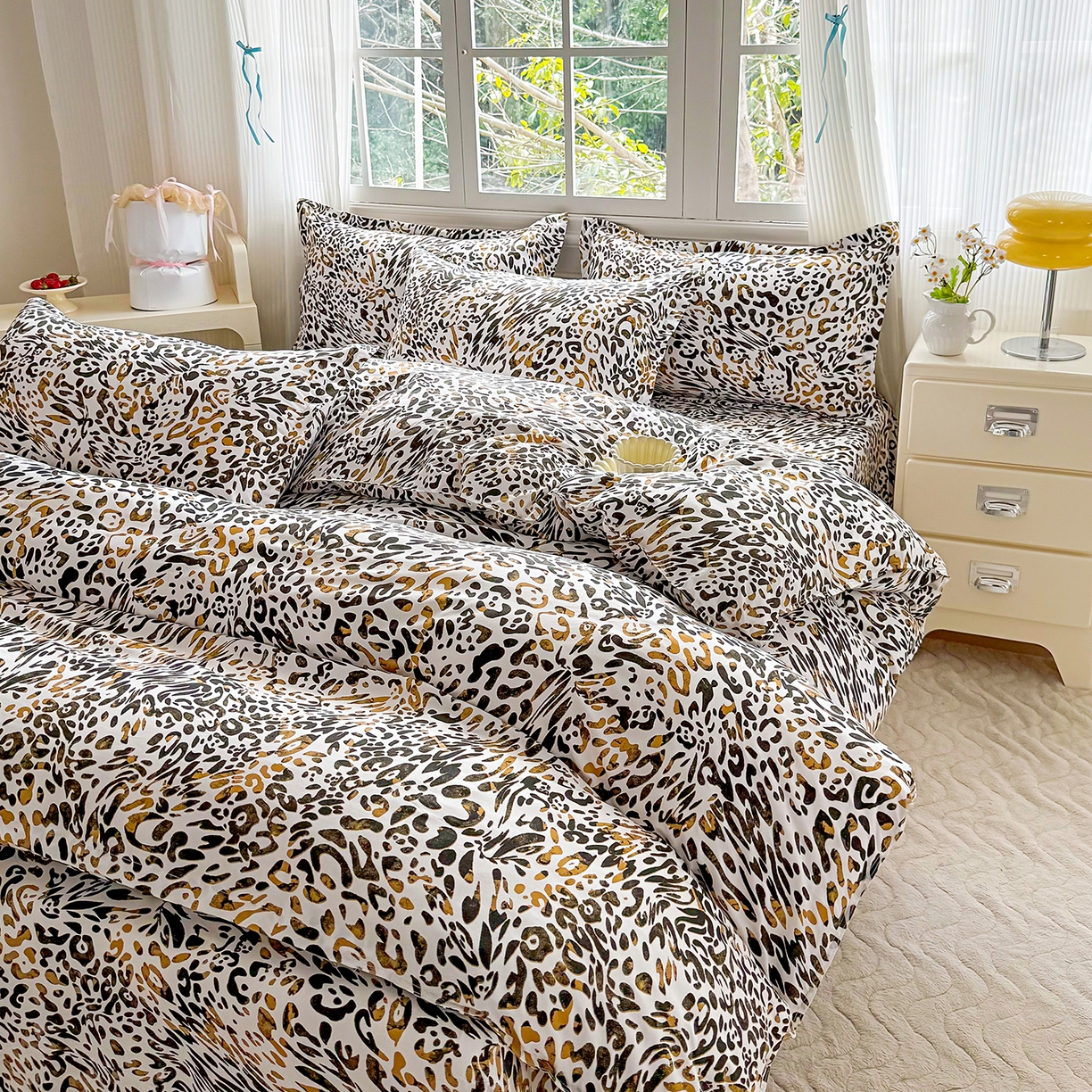 91家纺网 家纺一手货源 找家纺 梵巢家纺 2026新款芦荟棉四件套和单品印花四件套 床笠款四件套 虎虎生威