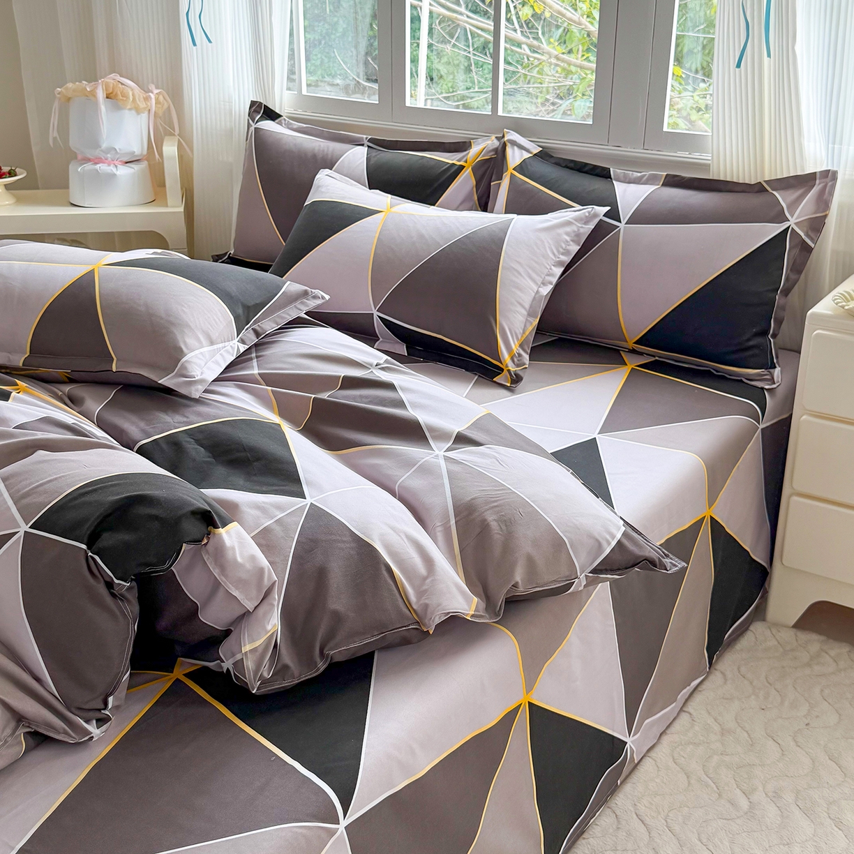 91家纺网 家纺一手货源 找家纺 梵巢家纺 2026新款芦荟棉四件套和单品印花四件套 床笠款四件套 钻石格