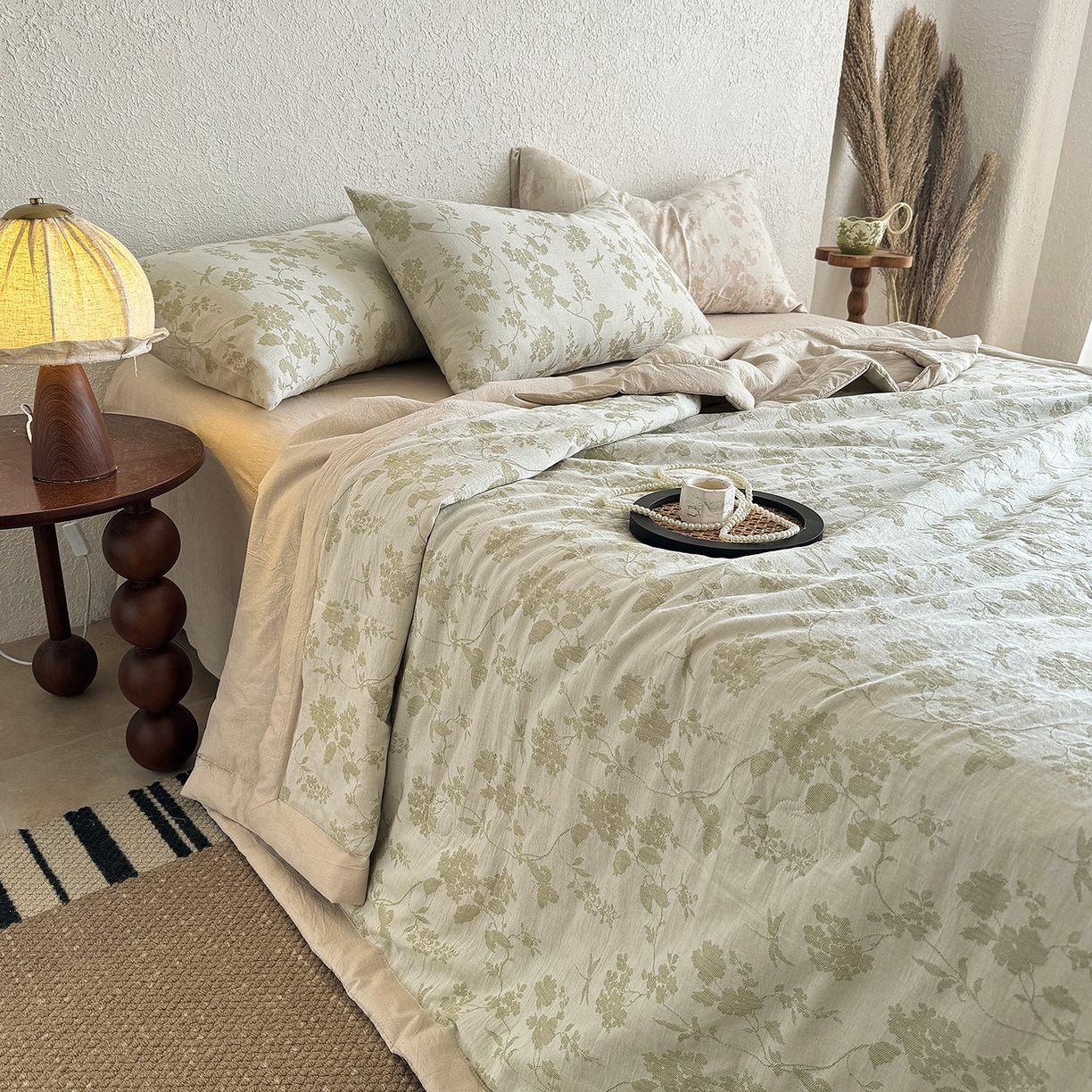 91家纺网 家纺一手货源 找家纺 薇玛仕 2026春夏新款全棉色织水洗棉三层纱夏被新疆棉花夏凉被四件套里外全棉 包过检 浅绿清眠