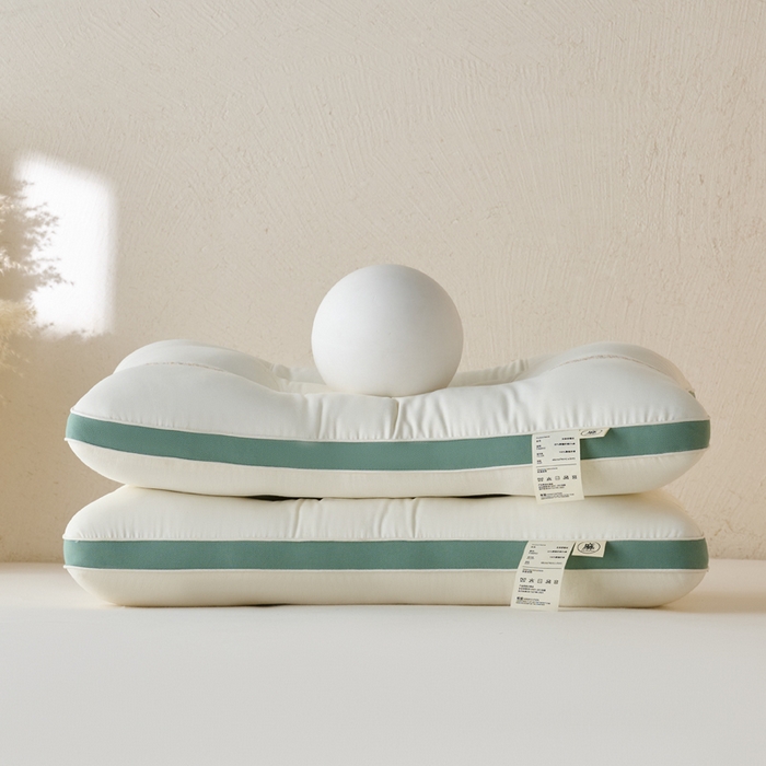 91家纺网 家纺一手货源 找家纺 （总）鼎晟纺 2026新款国风友麻护颈枕绣花款学生枕头成人枕芯