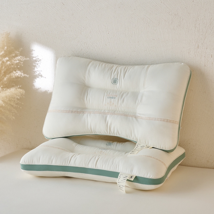 91家纺网 家纺一手货源 找家纺 （总）鼎晟纺 2026新款国风友麻护颈枕绣花款学生枕头成人枕芯