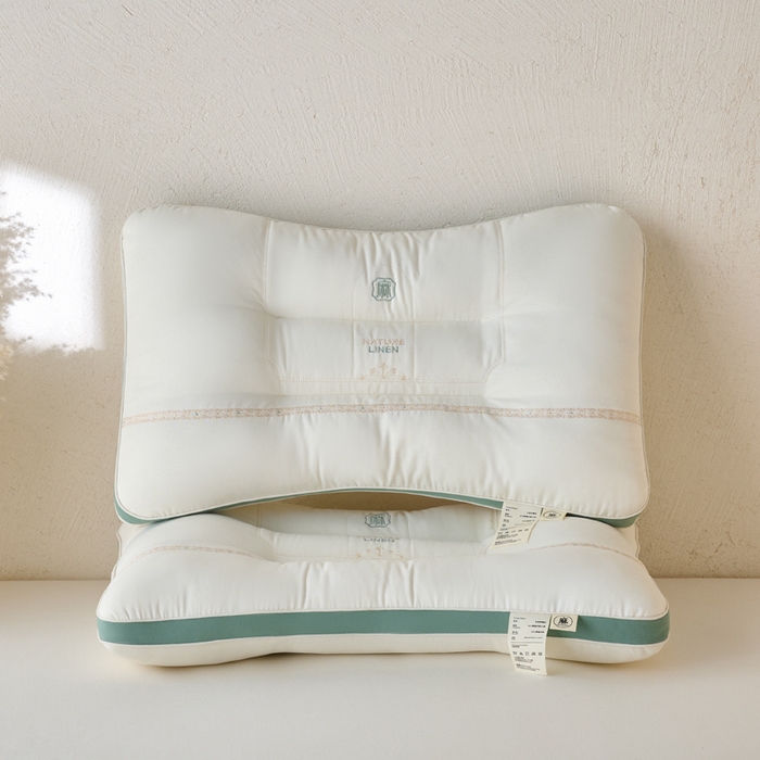 91家纺网 家纺一手货源 找家纺 （总）鼎晟纺 2026新款国风友麻护颈枕绣花款学生枕头成人枕芯