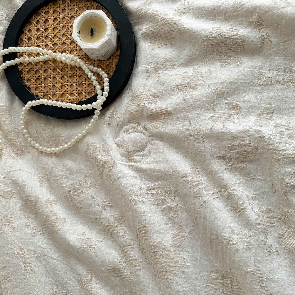 91家纺网 家纺一手货源 找家纺 薇玛仕 2026春夏新款全棉色织水洗棉三层纱夏被新疆棉花夏凉被四件套里外全棉 包过检 浅杏絮语