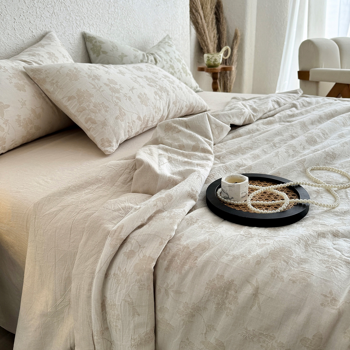 91家纺网 家纺一手货源 找家纺 薇玛仕 2026春夏新款全棉色织水洗棉三层纱夏被新疆棉花夏凉被四件套里外全棉 包过检 浅杏絮语