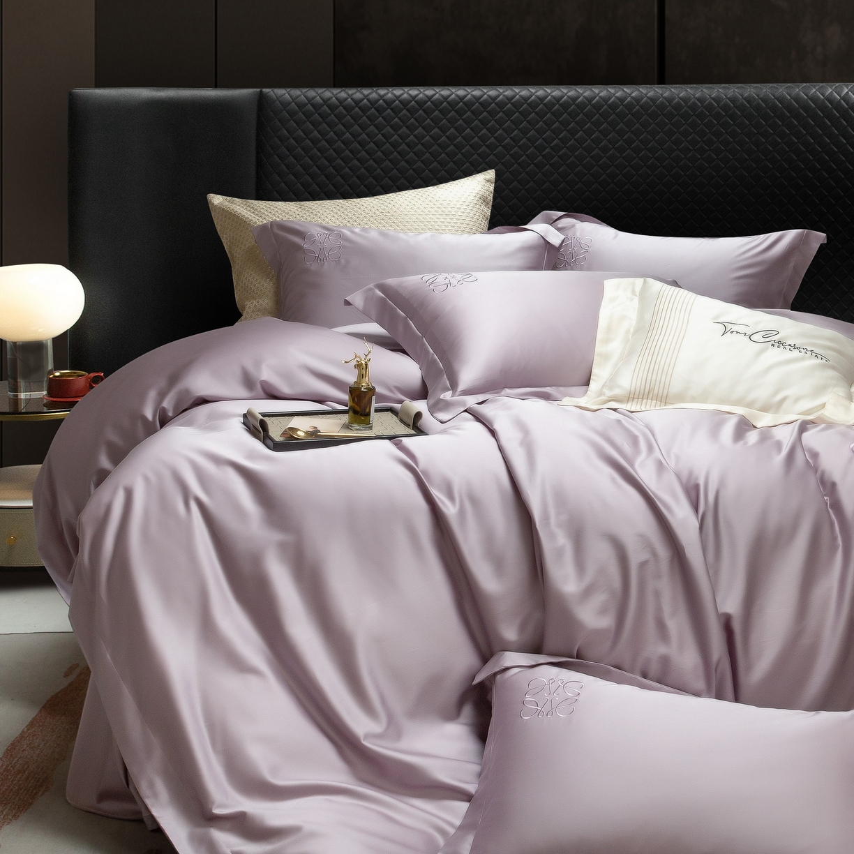 91家纺网 家纺一手货源 找家纺 莱豫家纺 2026春夏新款100s兰精天丝绣花四件套 罗意威紫