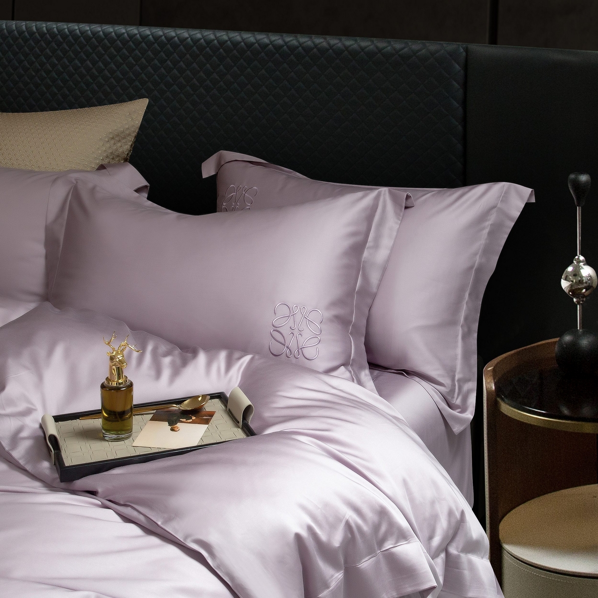 91家纺网 家纺一手货源 找家纺 莱豫家纺 2026春夏新款100s兰精天丝绣花四件套 罗意威紫