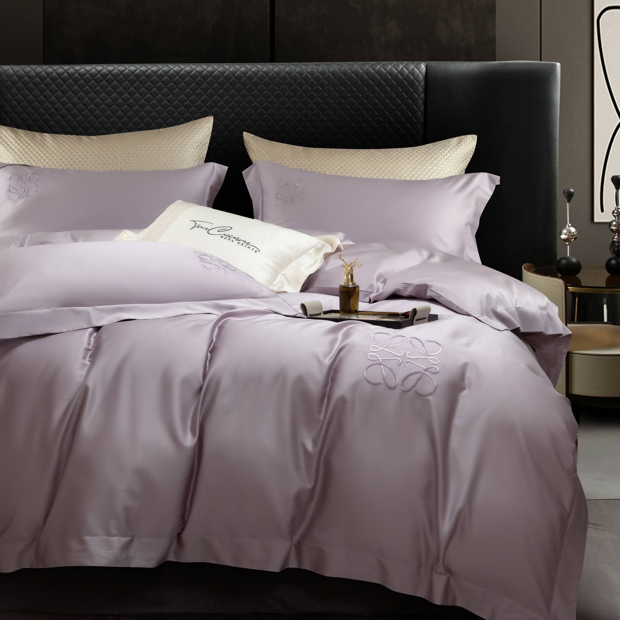 91家纺网 家纺一手货源 找家纺 莱豫家纺 2026春夏新款100s兰精天丝绣花四件套 罗意威紫