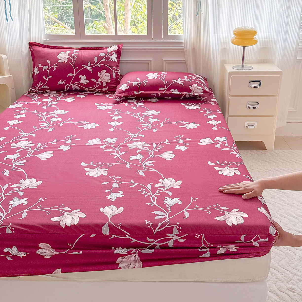 91家纺网 家纺一手货源 找家纺 梵巢家纺 芦荟棉床笠单床笠，外贸跨境单床笠磨毛床笠印花床笠床笠三件套 酒红玉枝