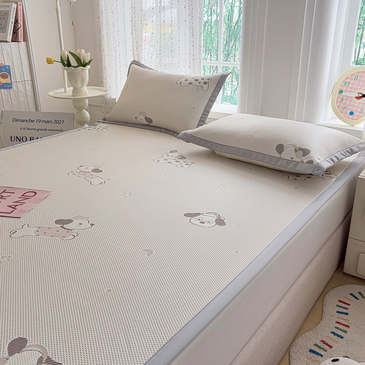 91家纺网 家纺一手货源 找家纺 小萌虎 2026新款乙纶PE提花冰豆豆凉席卡通床席款 腊肠狗-咖