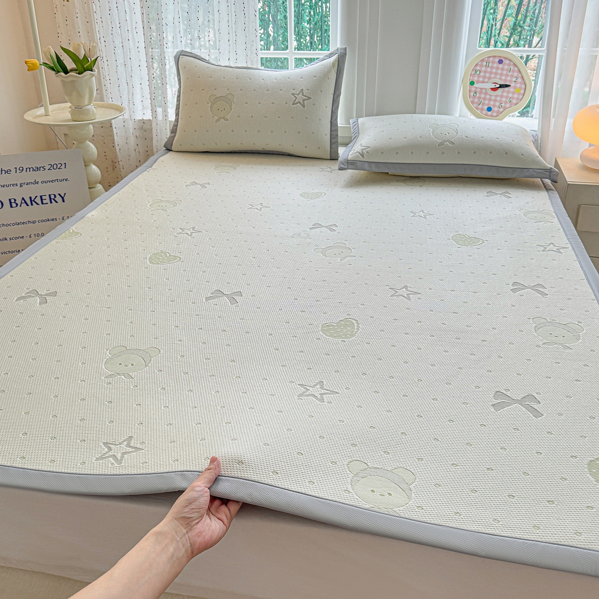 小萌虎 2026新款乙纶PE提花冰豆豆凉席卡通床席款 小美熊