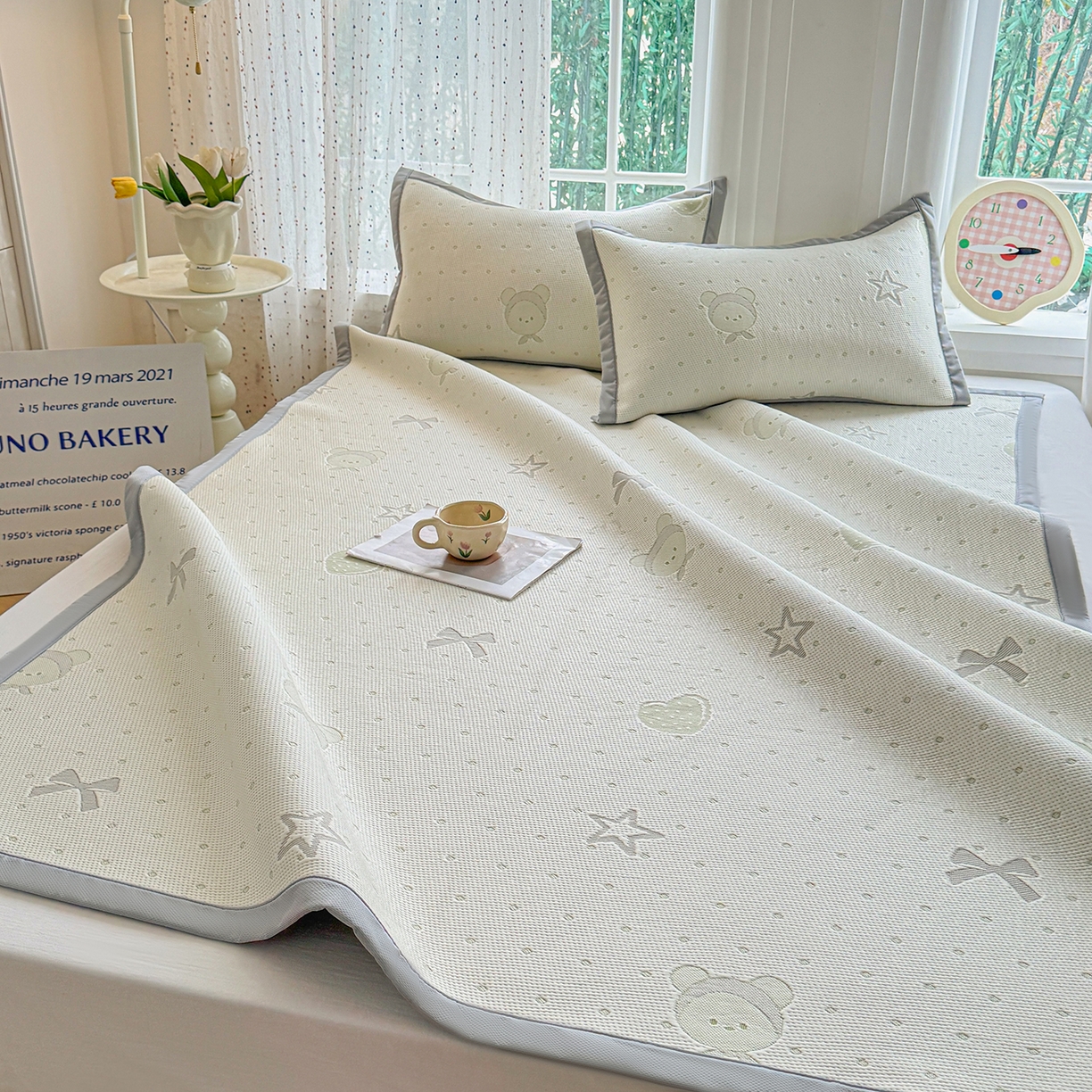 91家纺网 家纺一手货源 找家纺 小萌虎 2026新款乙纶PE提花冰豆豆凉席卡通床席款 小美熊