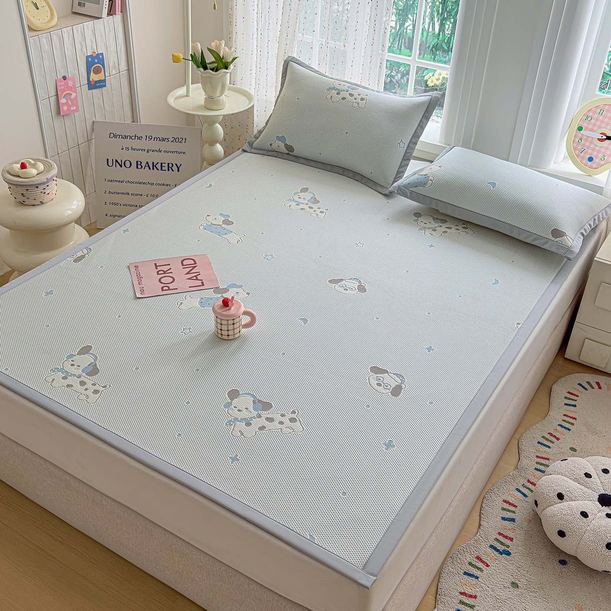 91家纺网 家纺一手货源 找家纺 小萌虎 2026新款乙纶PE提花冰豆豆凉席卡通床席款 腊肠狗-蓝