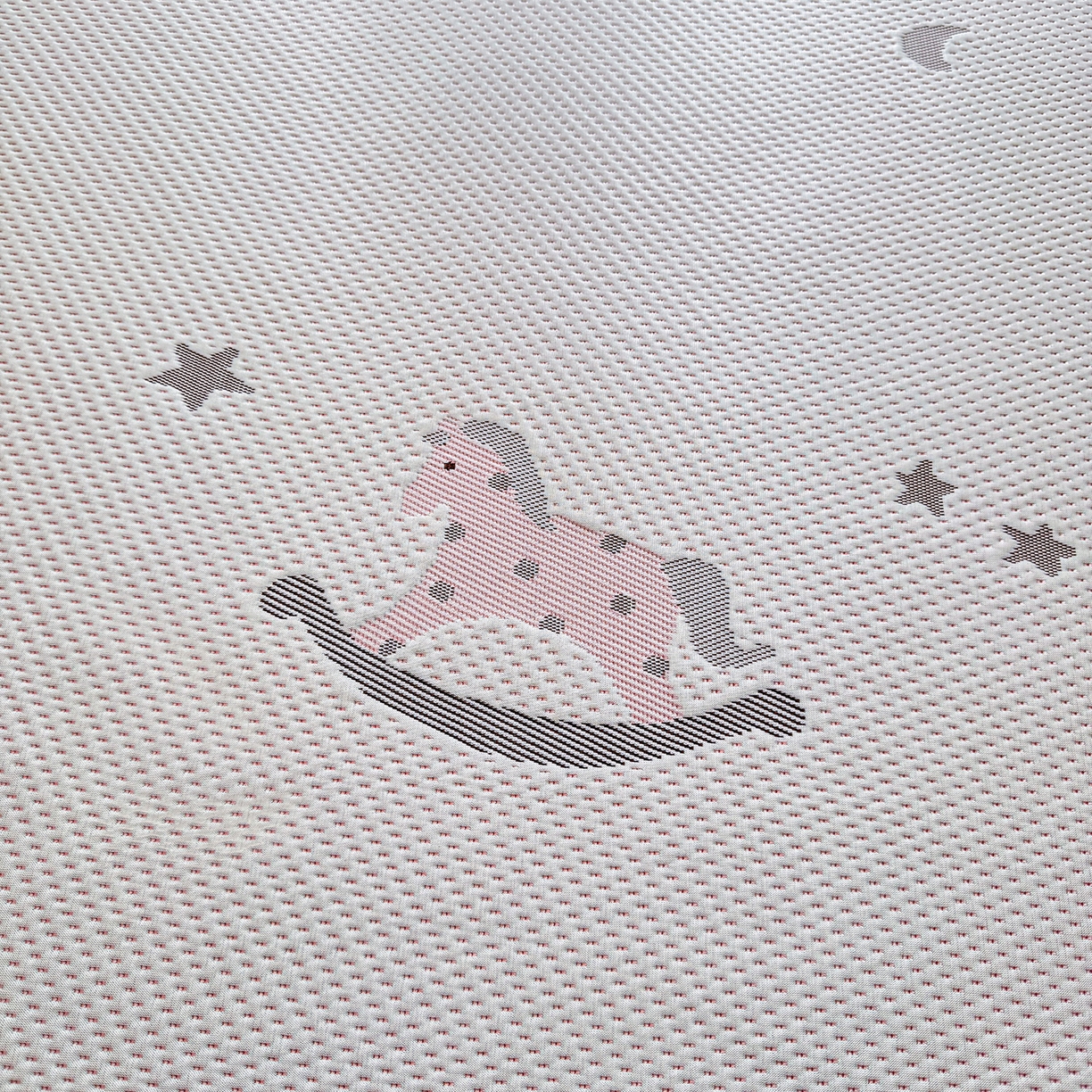 91家纺网 家纺一手货源 找家纺 小萌虎 2026新款乙纶PE提花冰豆豆凉席卡通床席款 摇摇马-粉