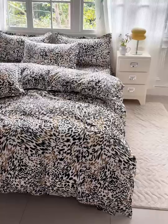 91家纺网 家纺一手货源 找家纺 梵巢家纺 芦荟棉三四件套，床单，被套，枕套化纤四件套 虎虎生威