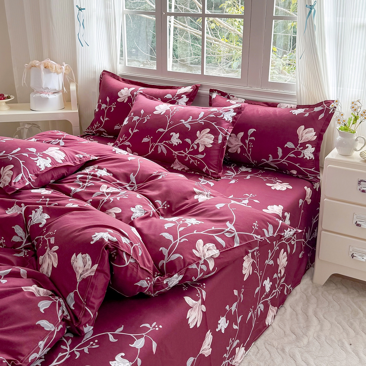 91家纺网 家纺一手货源 找家纺 梵巢家纺 芦荟棉三四件套，床单，被套，枕套化纤四件套 酒红玉枝