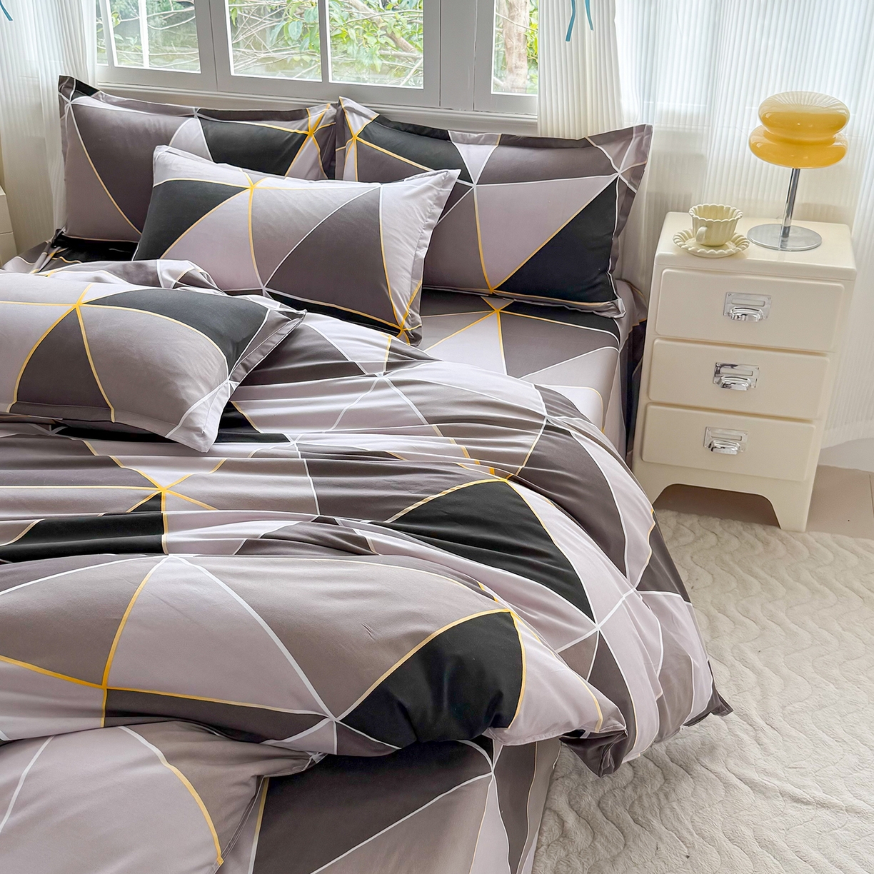 91家纺网 家纺一手货源 找家纺 梵巢家纺 芦荟棉三四件套，床单，被套，枕套化纤四件套 钻石格