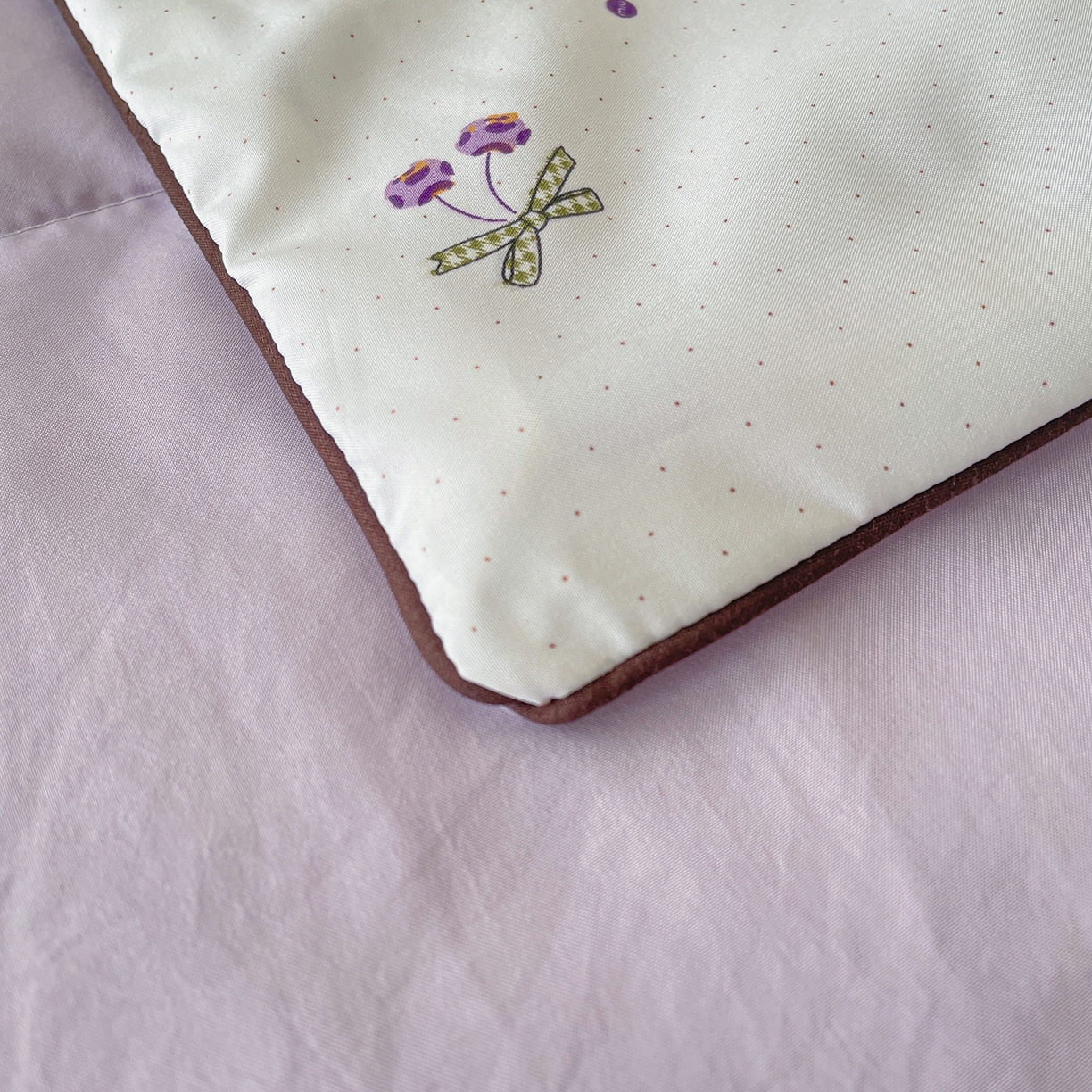 91家纺网 家纺一手货源 找家纺 宜梦家居 2026新款A类凉感天丝夏被夏凉被空调被 雾紫樱桃