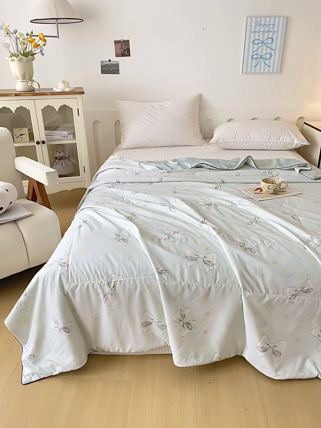 91家纺网 家纺一手货源 找家纺 宜梦家居 2026新款A类凉感天丝夏被夏凉被空调被 青柠蝴蝶结