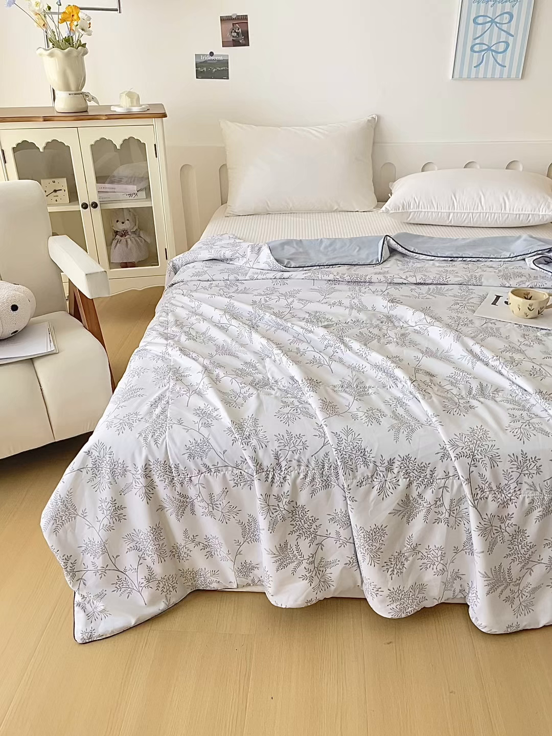 91家纺网 家纺一手货源 找家纺 宜梦家居 2026新款A类凉感天丝夏被夏凉被空调被 林间碎叶