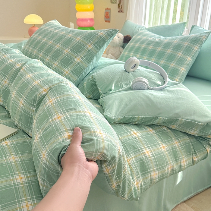 91家纺网 家纺一手货源 找家纺 网客家纺 2026新款软糯云朵棉水洗棉四件套 小绿格