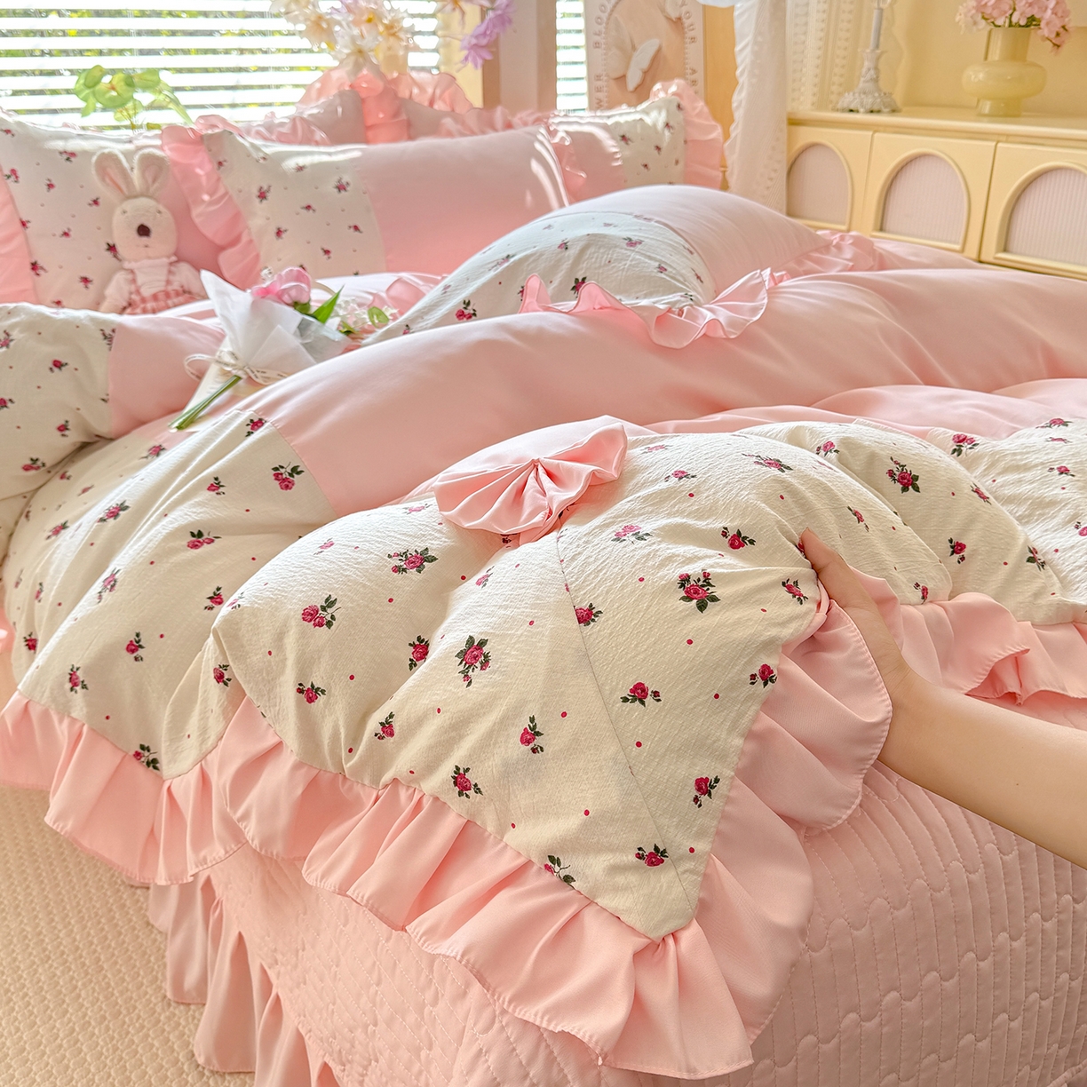 91家纺网 家纺一手货源 找家纺 唐人居 2026新款水洗棉花边床盖四件套-彩色波点 彩色波点-粉