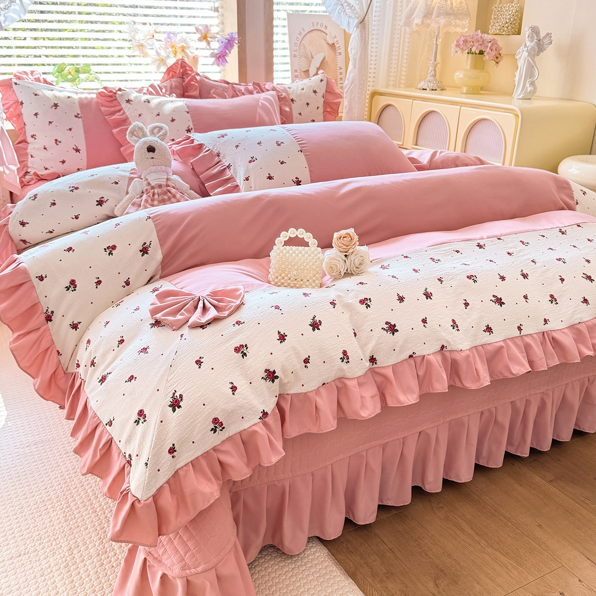 91家纺网 家纺一手货源 找家纺 唐人居 2026新款水洗棉花边床盖四件套-彩色波点 彩色波点-豆沙