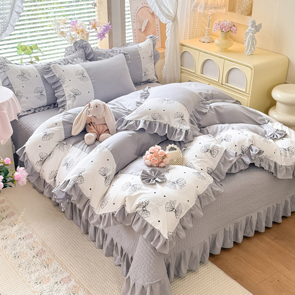 91家纺网 家纺一手货源 找家纺 唐人居 2026新款水洗棉花边床盖四件套-彩色波点 彩色波点-灰