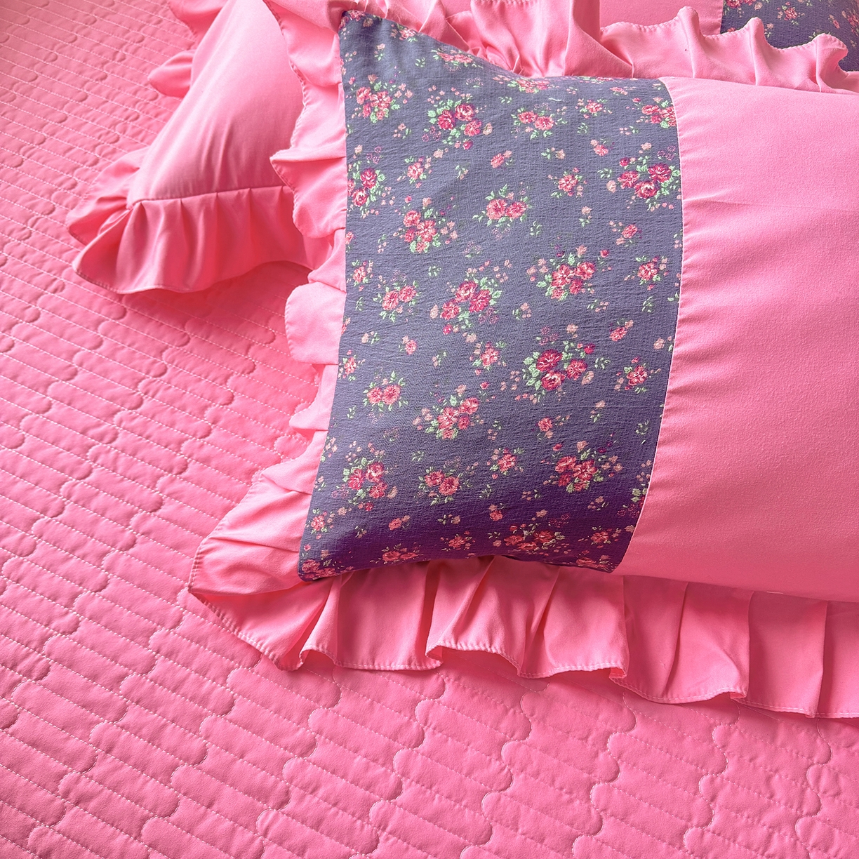 91家纺网 家纺一手货源 找家纺 唐人居 2026新款水洗棉花边床盖四件套-彩色波点 彩色波点-玫红