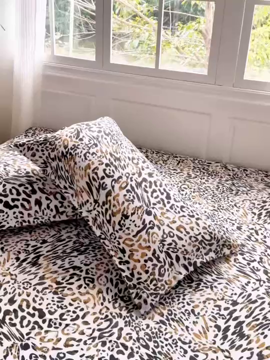 91家纺网 家纺一手货源 找家纺 梵巢 家纺芦荟棉枕套磨毛化纤枕套48*74cm 虎虎生威